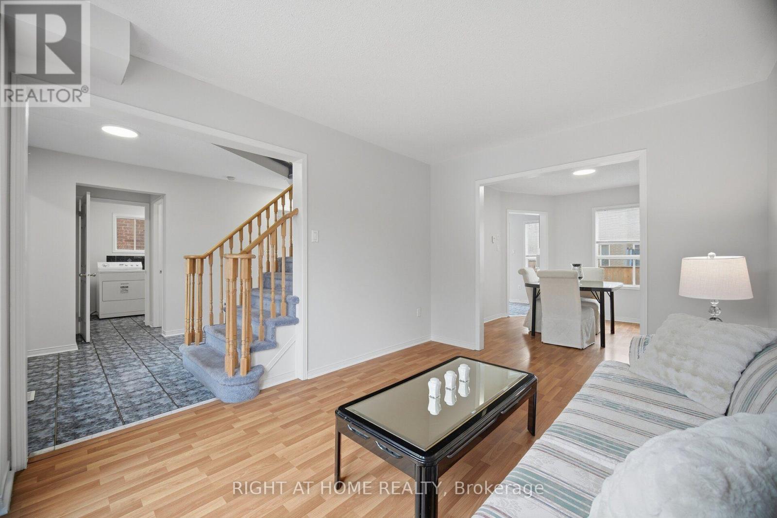 3970 Worthview Place, Mississauga, Ontario  L5N 6S7 - Photo 7 - W13845426