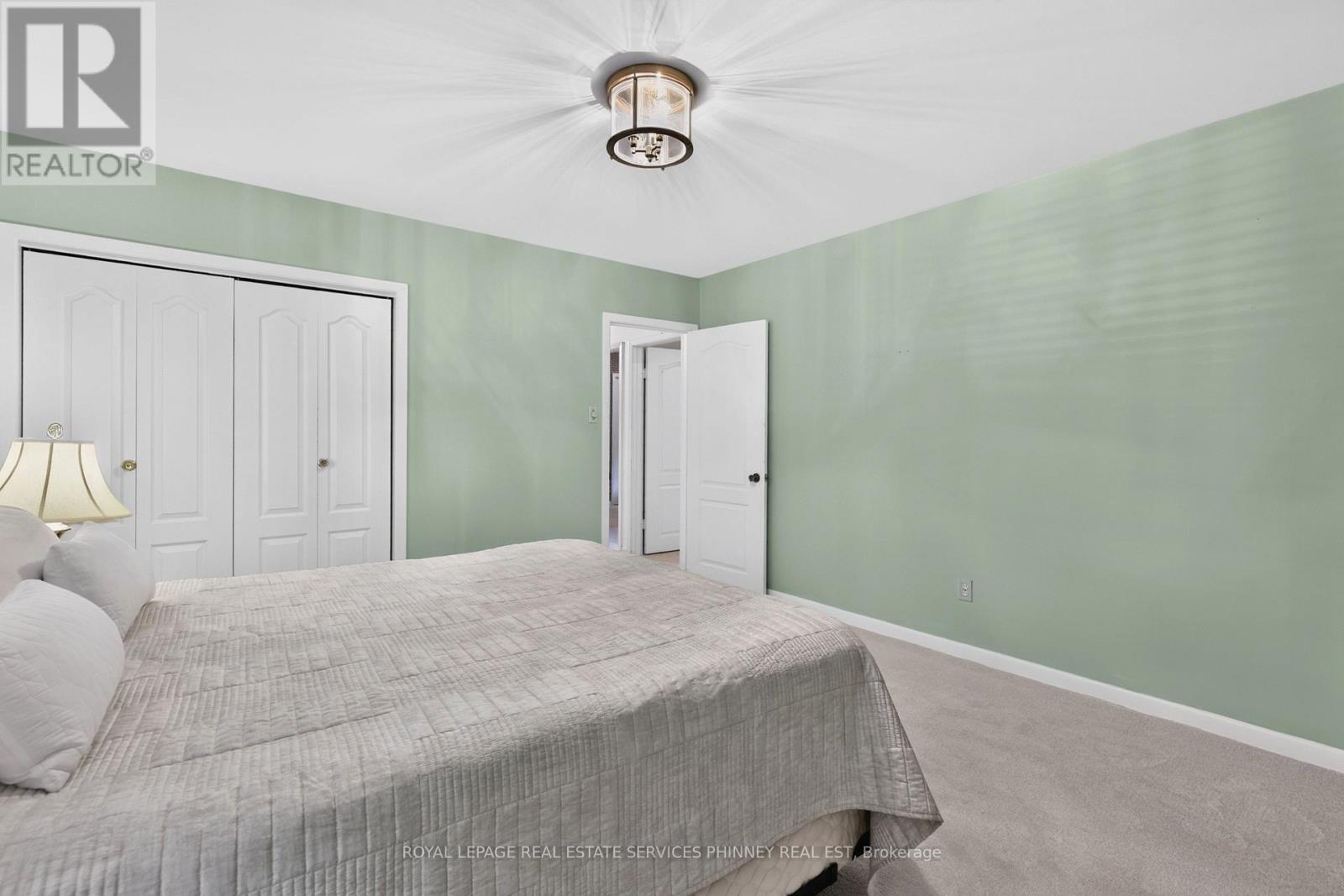 974 Owenwood Drive, Mississauga, Ontario  L5H 3J2 - Photo 18 - W13845444