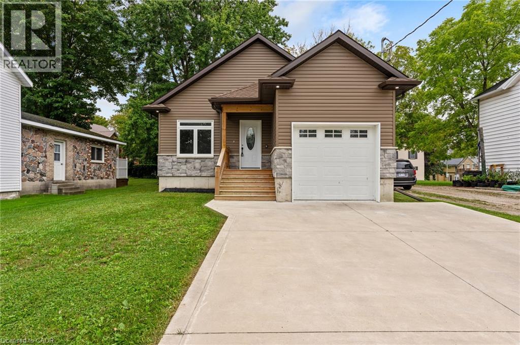 52 Queen Street, Brussels, Ontario  N0G 1H0 - Photo 2 - 40867674