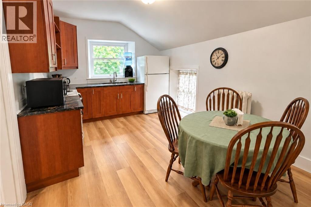 59 Bruce Street Unit# Upper Apt #3, Cambridge, Ontario  N1R 2E5 - Photo 14 - 40867571