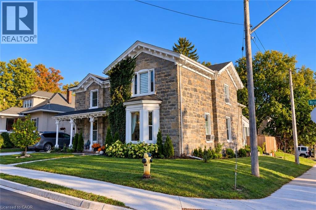 59 Bruce Street Unit# Upper Apt #3, Cambridge, Ontario  N1R 2E5 - Photo 3 - 40867571