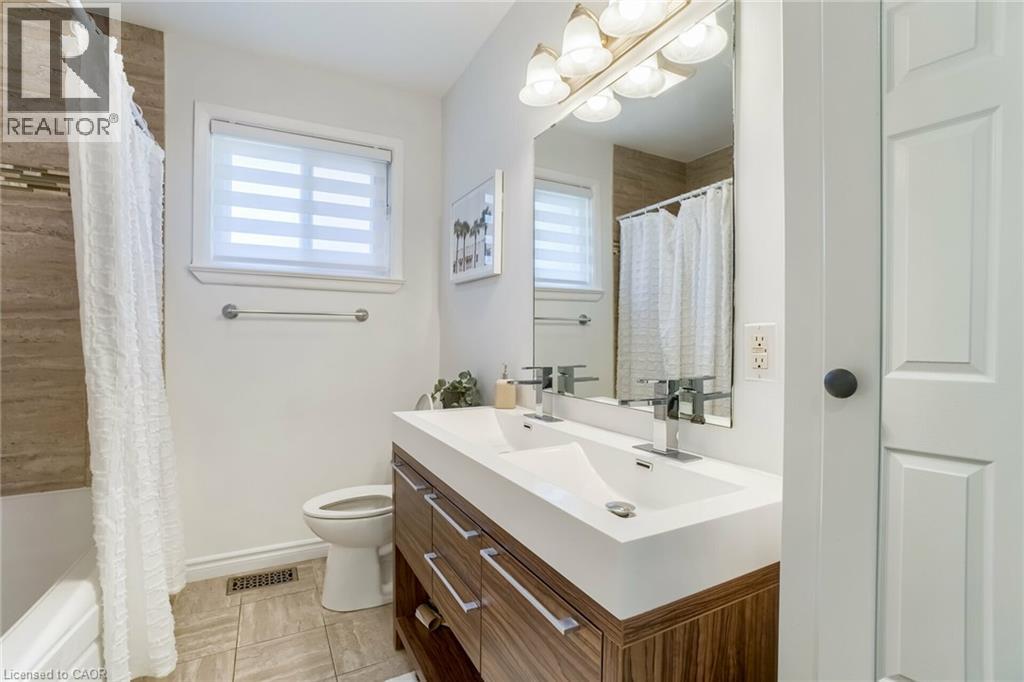 2121 Bridge Road, Oakville, Ontario  L6L 2E8 - Photo 19 - 40867146