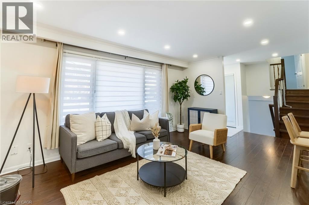 2121 Bridge Road, Oakville, Ontario  L6L 2E8 - Photo 4 - 40867146