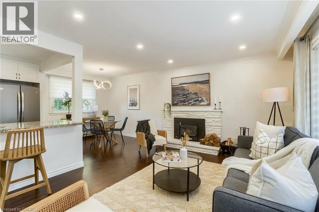 2121 Bridge Road, Oakville, Ontario  L6L 2E8 - Photo 6 - 40867146
