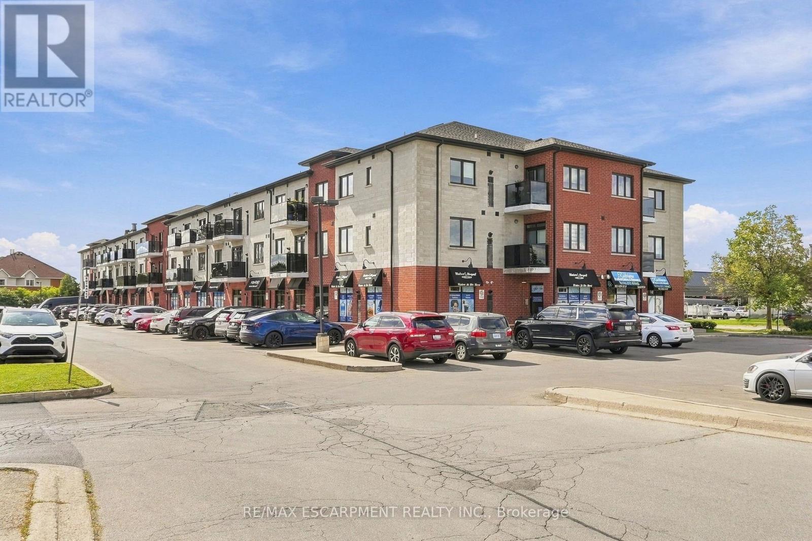 321 - 170 Rockhaven Lane, Hamilton, Ontario  L8B 1B5 - Photo 2 - X13792242