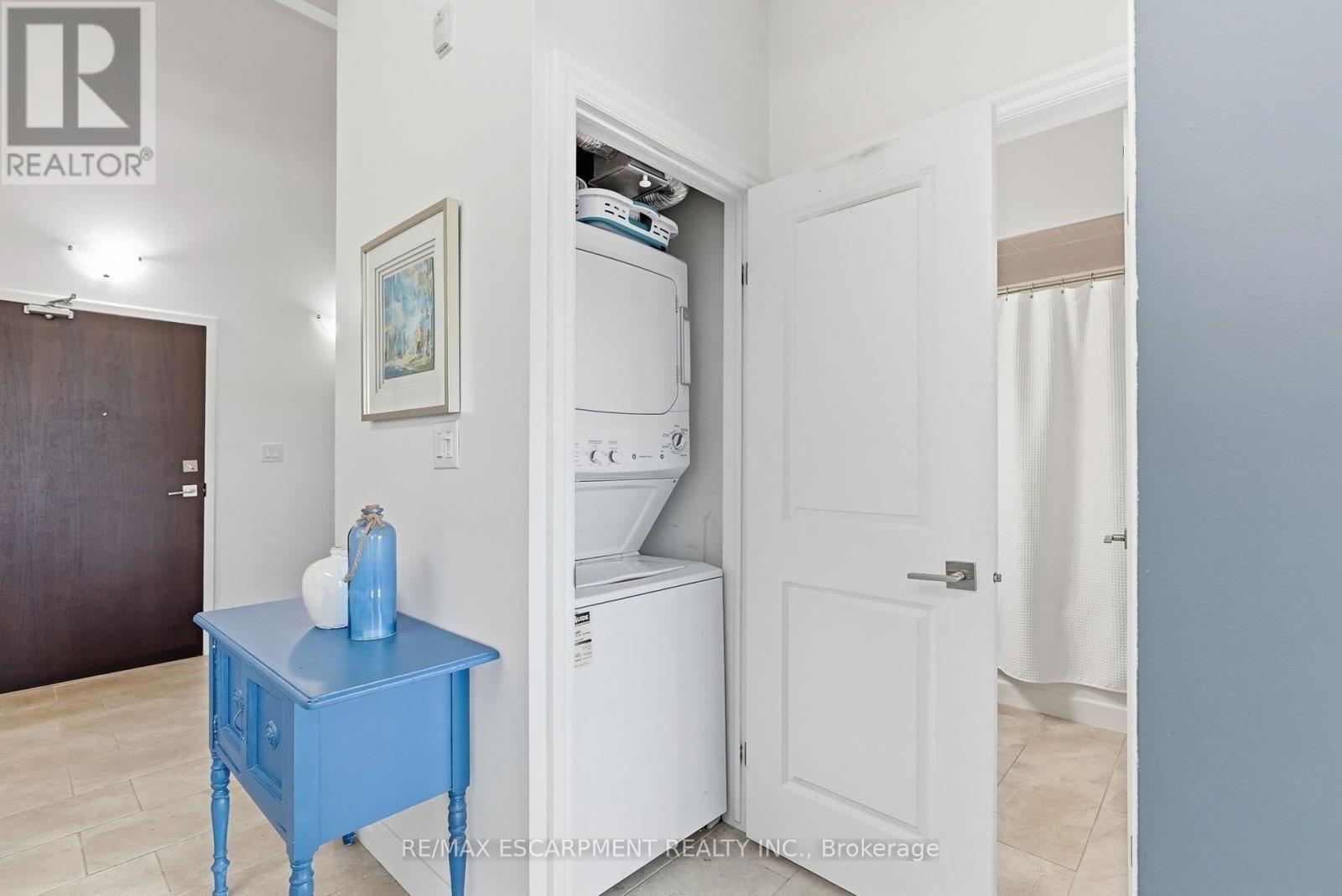 321 - 170 Rockhaven Lane, Hamilton, Ontario  L8B 1B5 - Photo 8 - X13792242