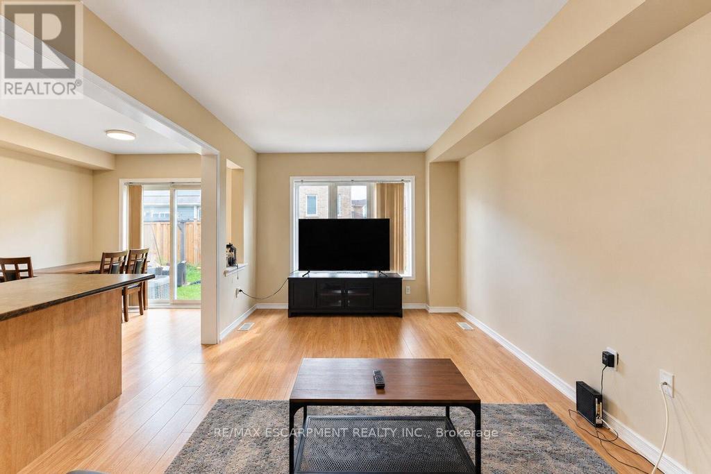 173 Whitwell Way, Hamilton, Ontario  L0R 1C0 - Photo 5 - X13845322