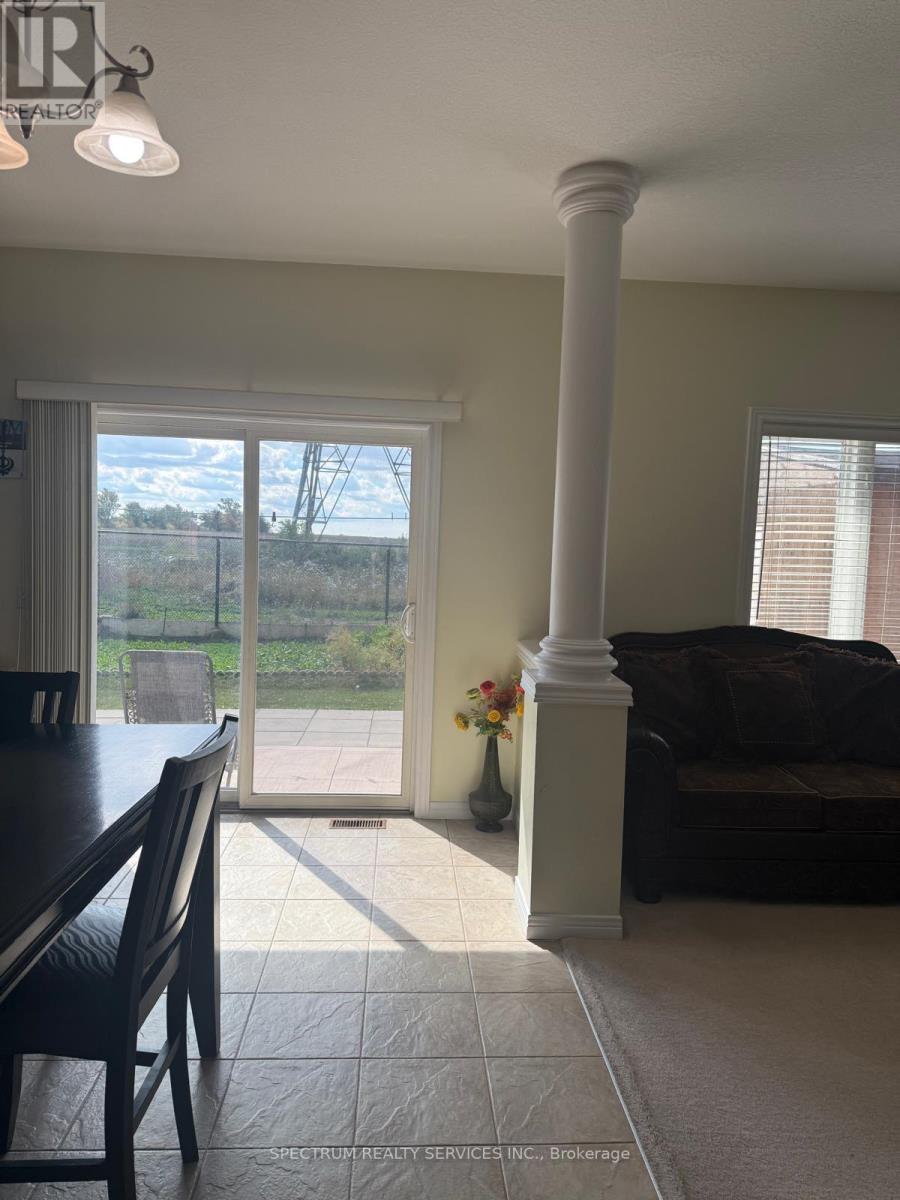 84 Blue Mountain Drive, Hamilton, Ontario  L0R 1P0 - Photo 12 - X13845370
