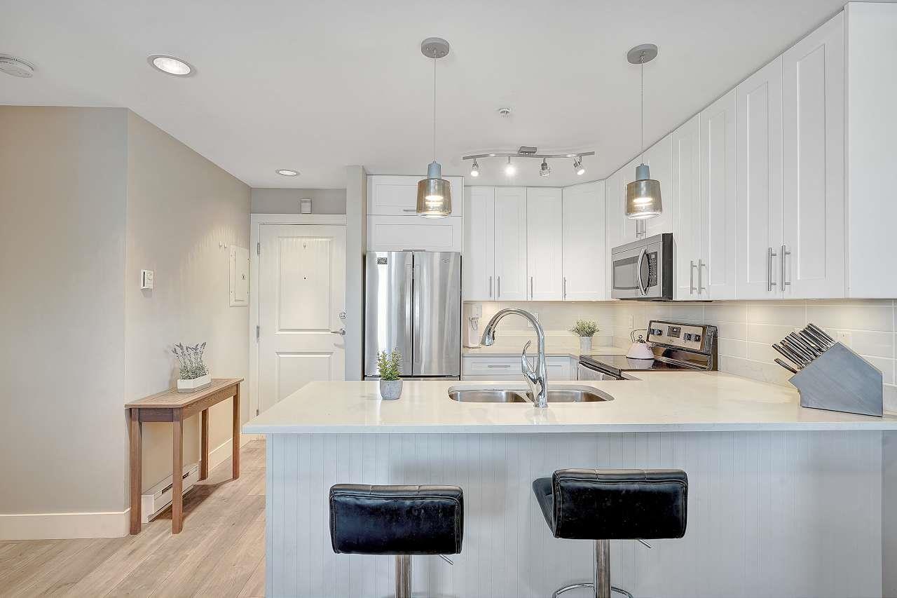 4th floor 15350 16A AVENUE