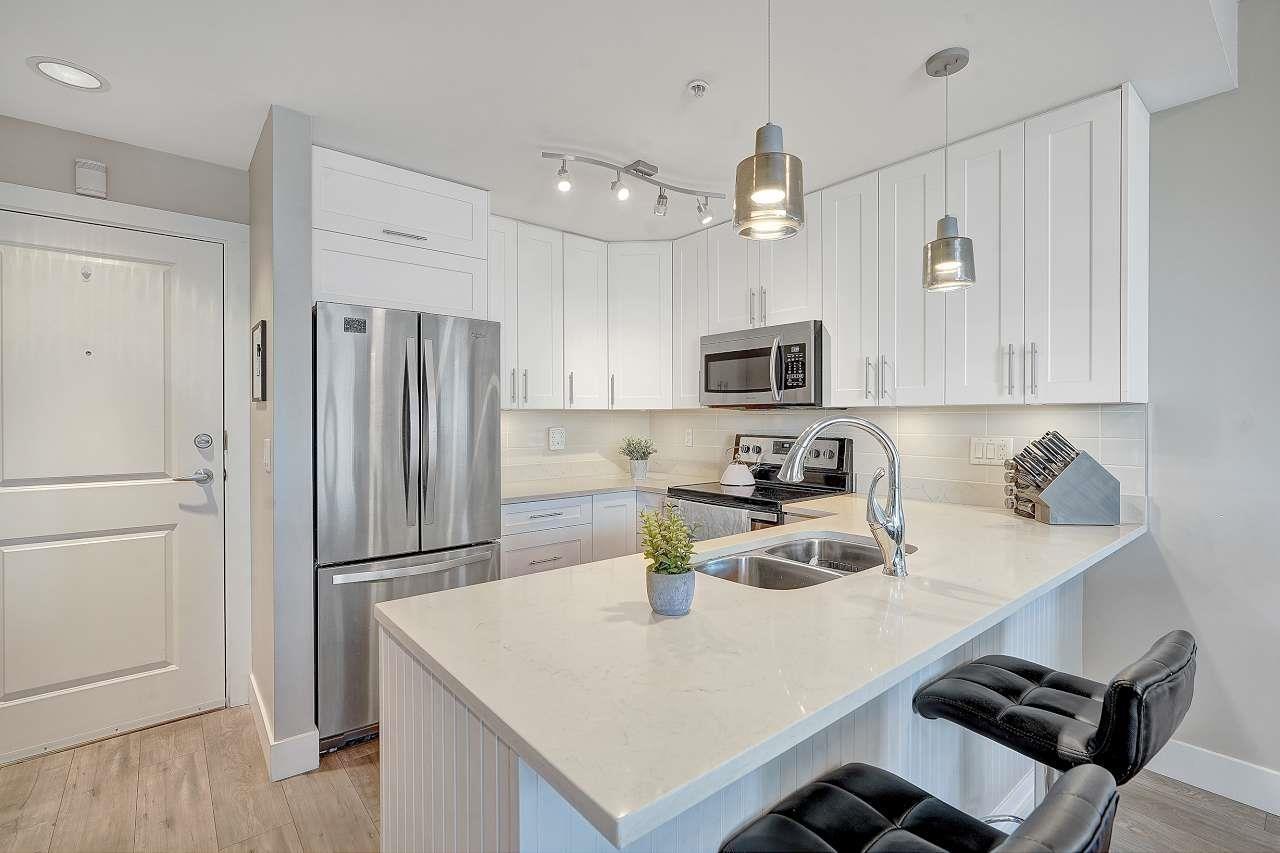 4th floor 15350 16A AVENUE