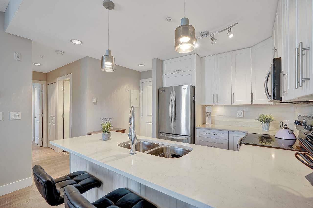 4th floor 15350 16A AVENUE