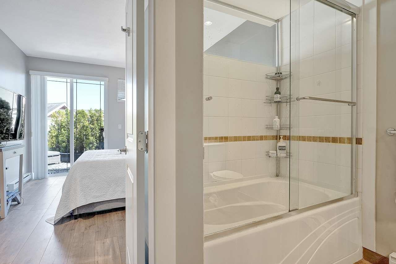 4th floor 15350 16A AVENUE