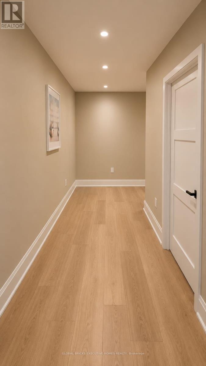 35 Luverne Avenue, Toronto, Ontario  M3H 1R7 - Photo 36 - C13740556