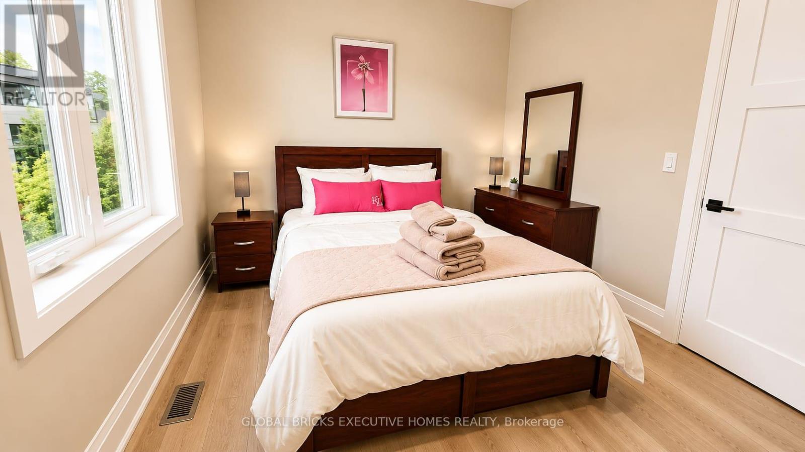 35 Luverne Avenue, Toronto, Ontario  M3H 1R7 - Photo 30 - C13740556