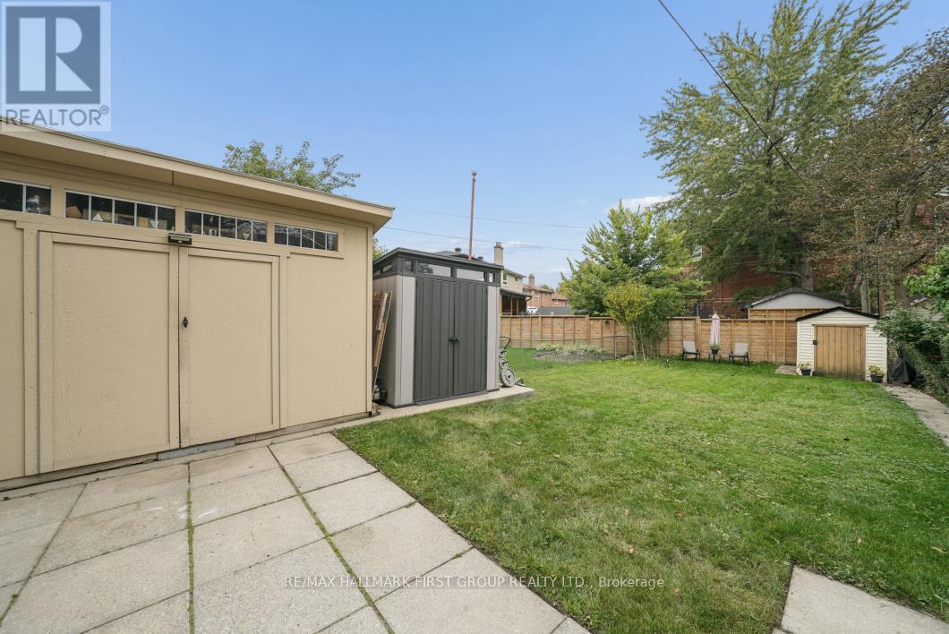 7 Ellendale Drive, Toronto, Ontario  M1P 1M9 - Photo 37 - E13845014