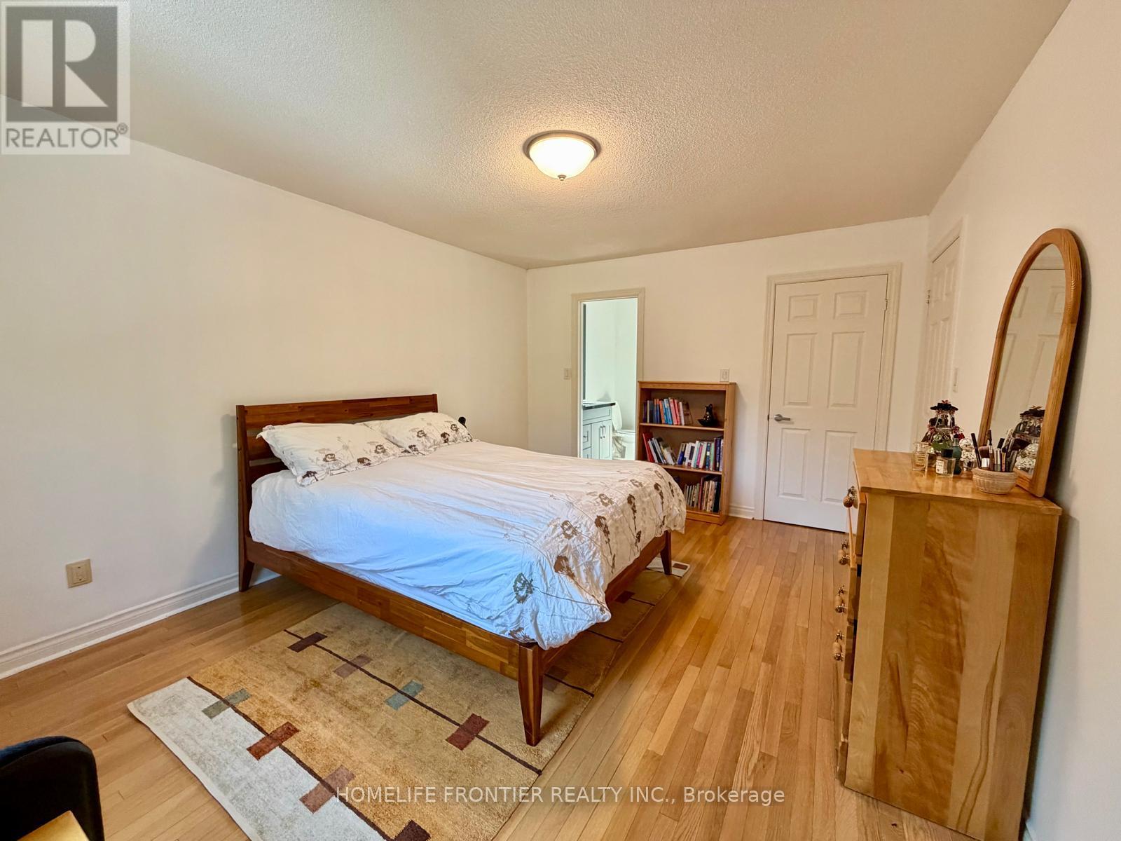 20 Bridewell Crescent, Richmond Hill, Ontario  L4C 9C4 - Photo 31 - N13650892