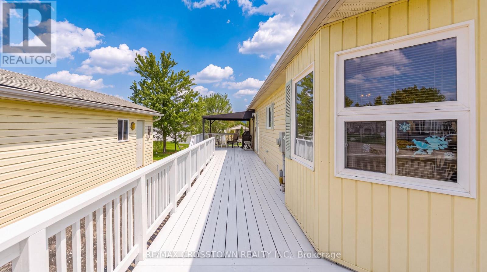 4101 Wesley Street, Severn, Ontario  L3V 0V4 - Photo 5 - S13501806