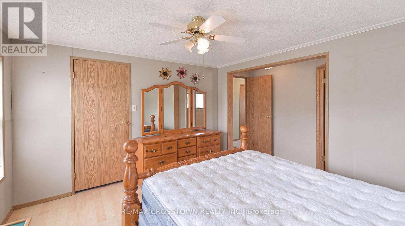 4101 Wesley Street, Severn, Ontario  L3V 0V4 - Photo 25 - S13501806