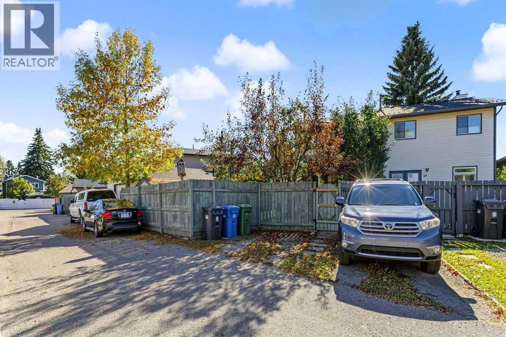 22 Deermeade Bay SE