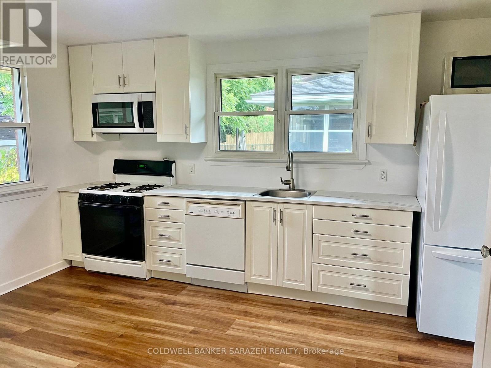 1421 Palen Avenue, Ottawa, Ontario  K1H 7E6 - Photo 3 - X13732030