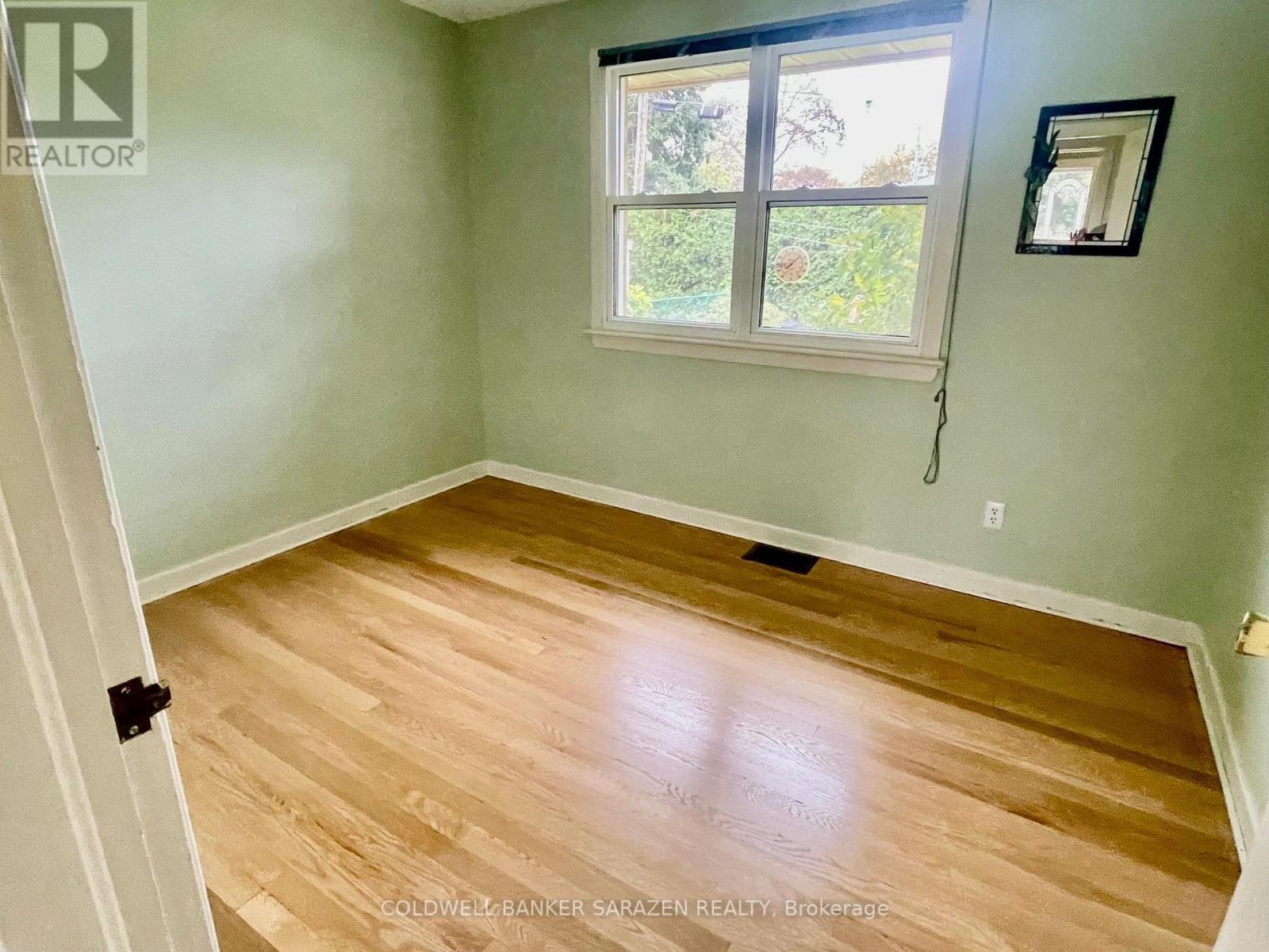 1421 Palen Avenue, Ottawa, Ontario  K1H 7E6 - Photo 10 - X13732030