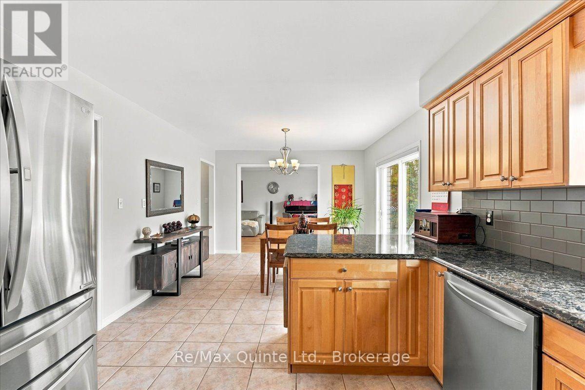 11 Huron Lane, Belleville, Ontario  K8N 5X5 - Photo 12 - X13845514