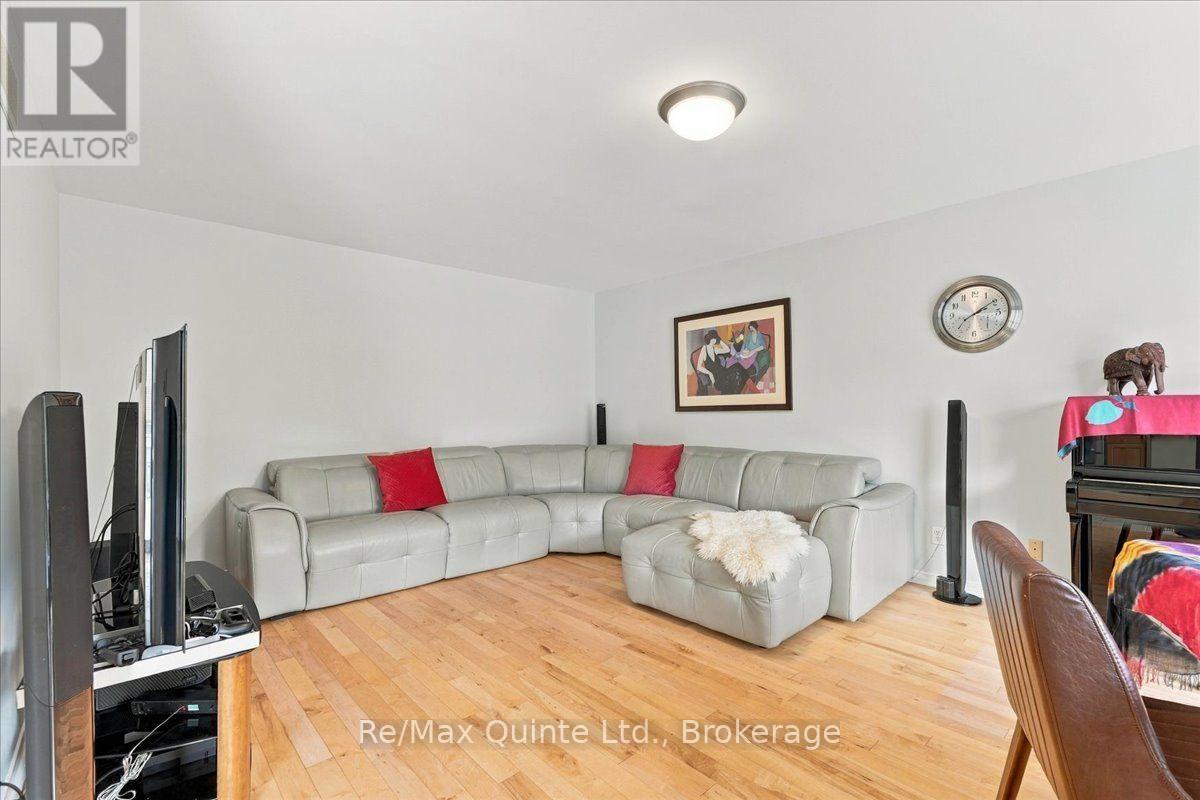 11 Huron Lane, Belleville, Ontario  K8N 5X5 - Photo 17 - X13845514