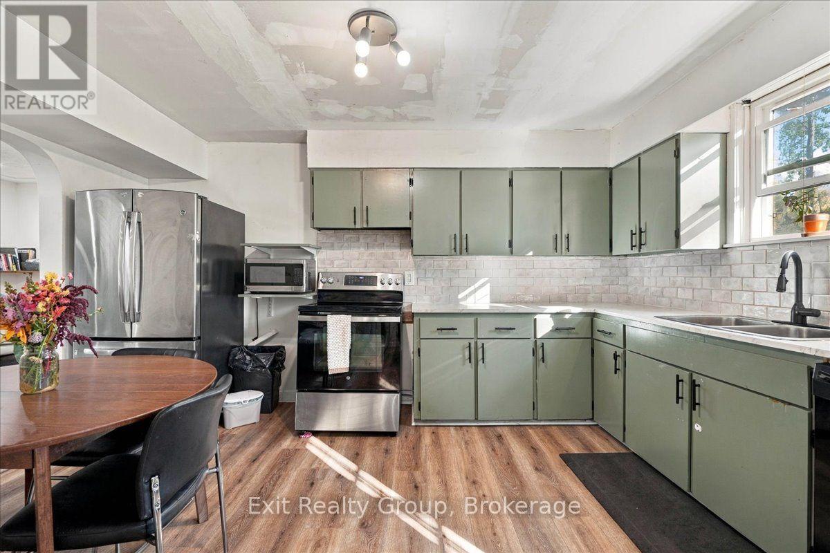129 Harcourt Road, Quinte West, Ontario  K8V 0M6 - Photo 18 - X13845546