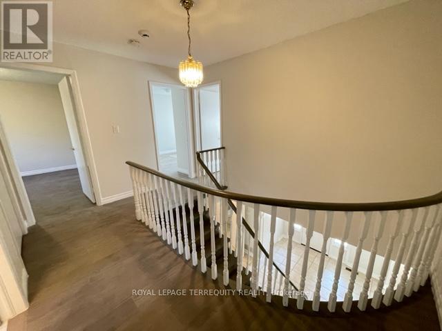743 Fieldstone Road, Mississauga, Ontario  L5C 3K7 - Photo 22 - W13633576
