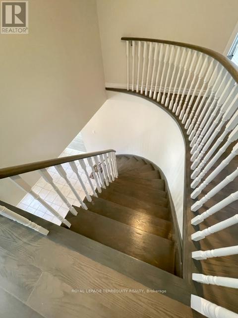 743 Fieldstone Road, Mississauga, Ontario  L5C 3K7 - Photo 21 - W13633576