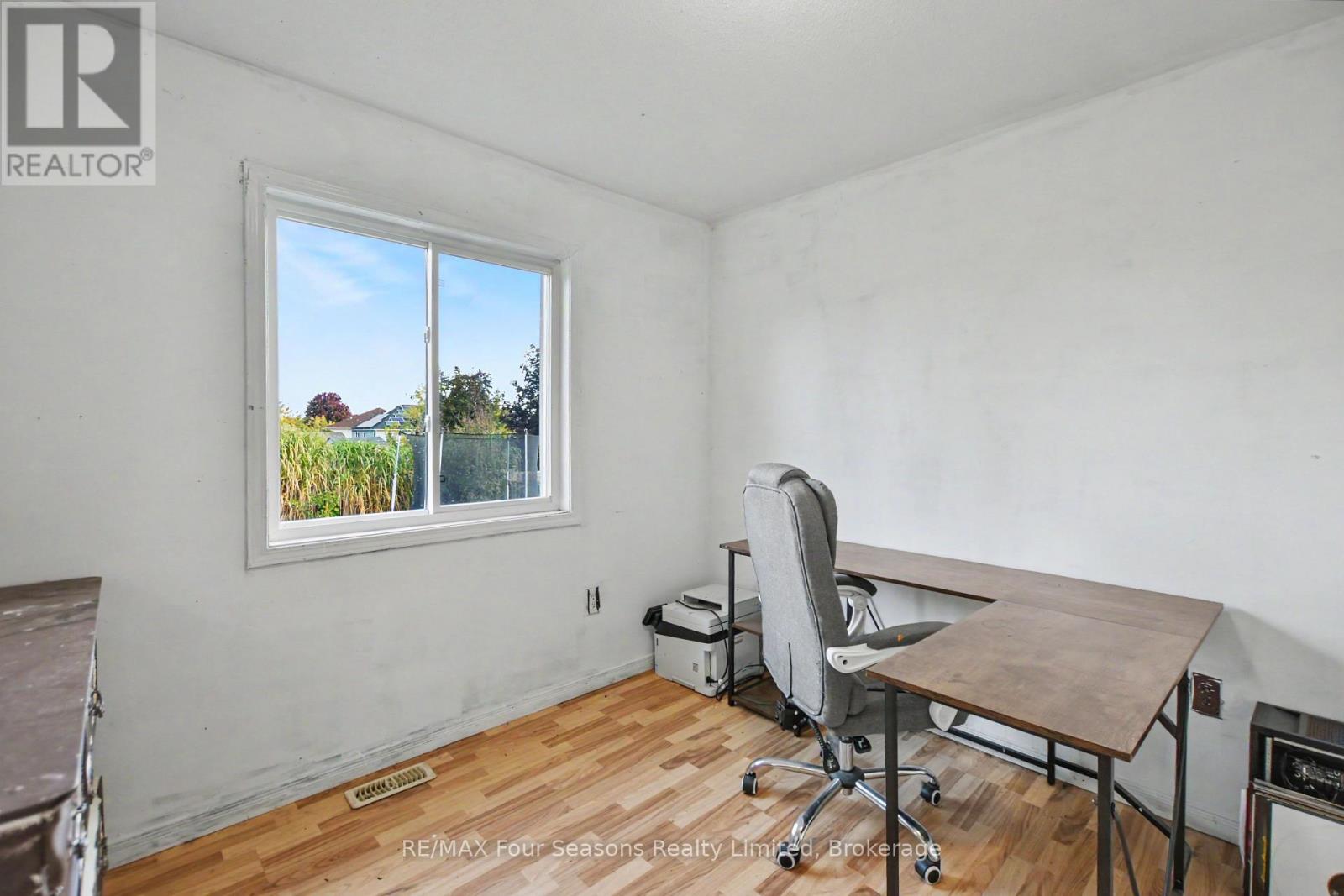 267 Spruce Street, Clearview (Stayner), Ontario  L0M 1S0 - Photo 16 - S13845490