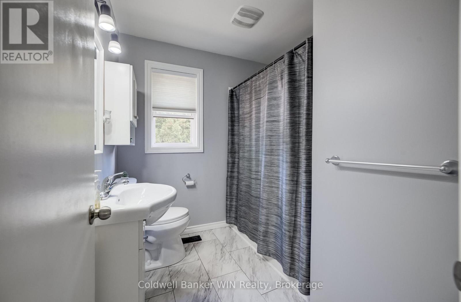 314 Wellington Street E, Wellington North, Ontario  N0G 2L2 - Photo 18 - X13845478