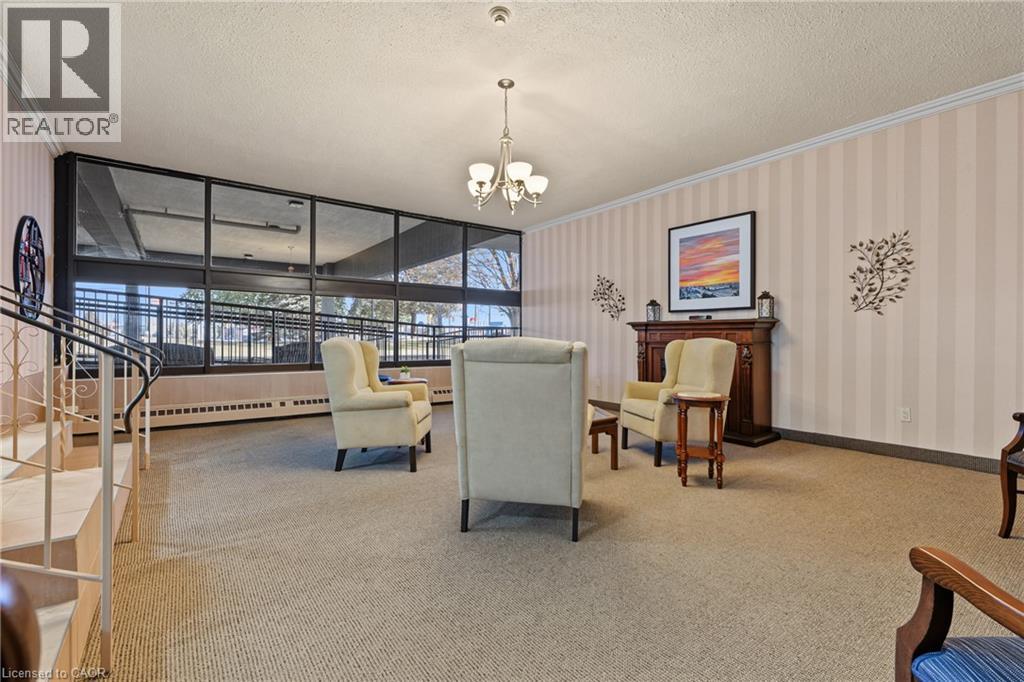 640 West Street Unit# 504, Brantford, Ontario  N3R 6M3 - Photo 3 - 40859835