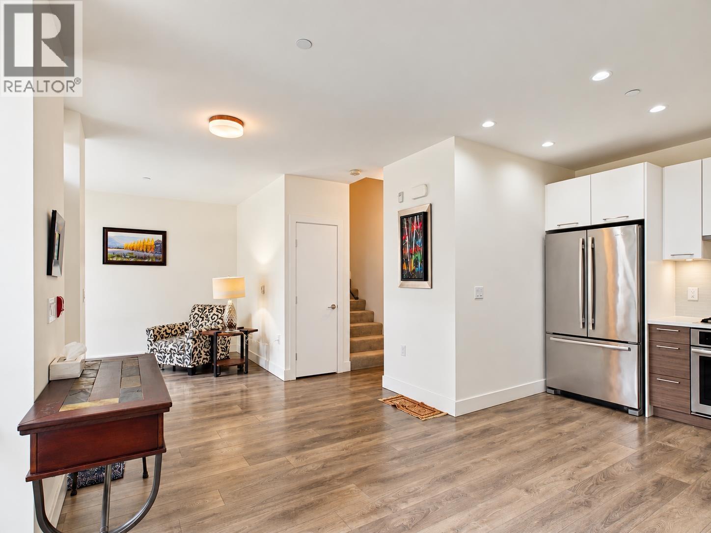 4 8599 River District Crossing, Vancouver, British Columbia  V5S 0C7 - Photo 5 - R3169125