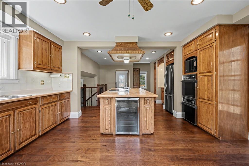 390 Sydenham Road, Dundas, Ontario  L9H 5E2 - Photo 7 - 40867878