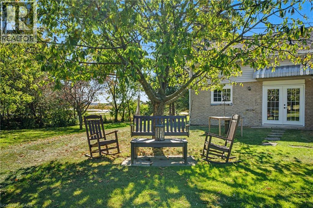 390 Sydenham Road, Dundas, Ontario  L9H 5E2 - Photo 35 - 40867878