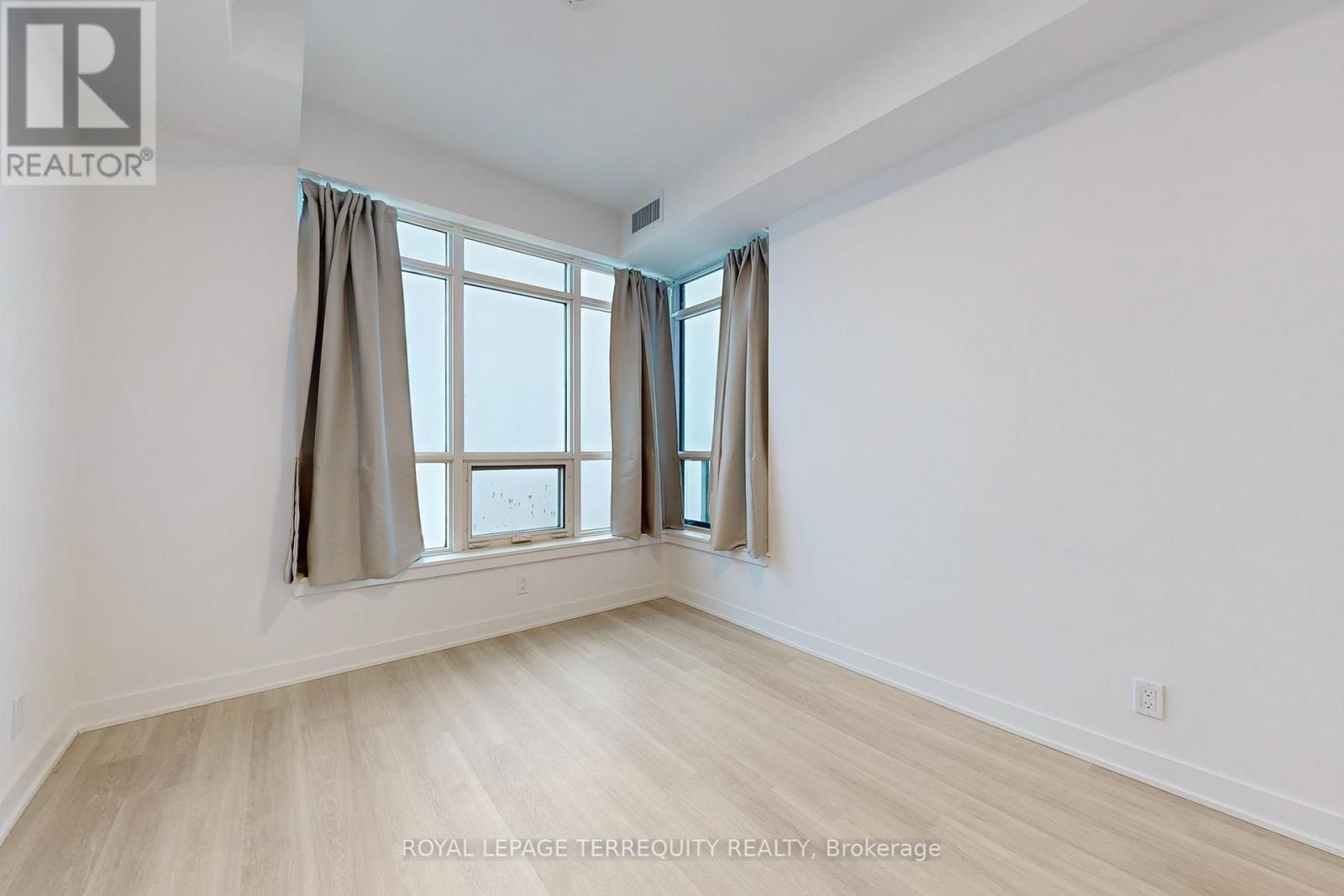 3103 - 30 Upper Mall Way, Vaughan, Ontario  L4J 0L7 - Photo 17 - N13845496