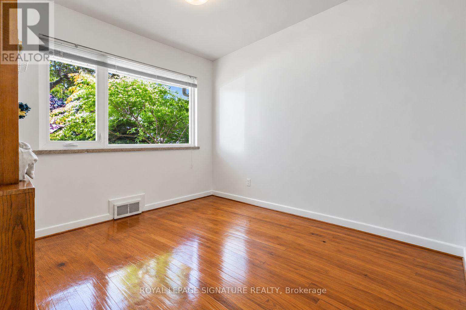 69 Greenland Road, Toronto, Ontario  M3C 1N4 - Photo 14 - C13751990