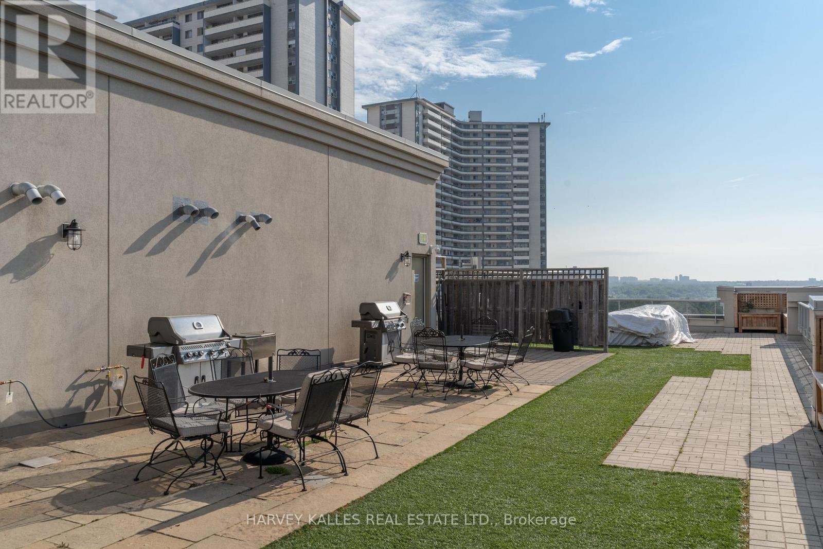 313 - 225 Wellesley Street E, Toronto, Ontario  M4X 1G1 - Photo 5 - C13841274