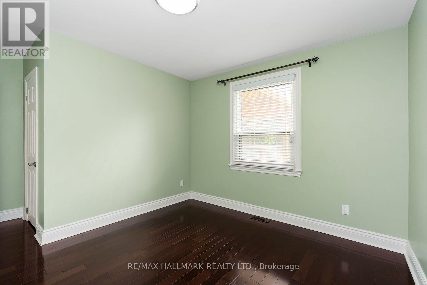 245 Elmwood Avenue, Richmond Hill, Ontario  L4C 1L3 - Photo 18 - N13824940
