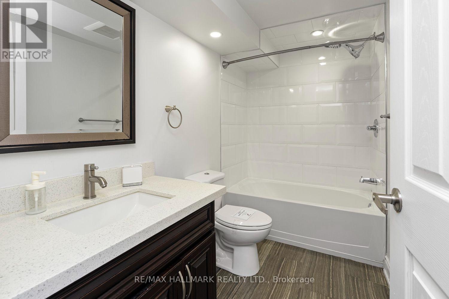 245 Elmwood Avenue, Richmond Hill, Ontario  L4C 1L3 - Photo 21 - N13824940