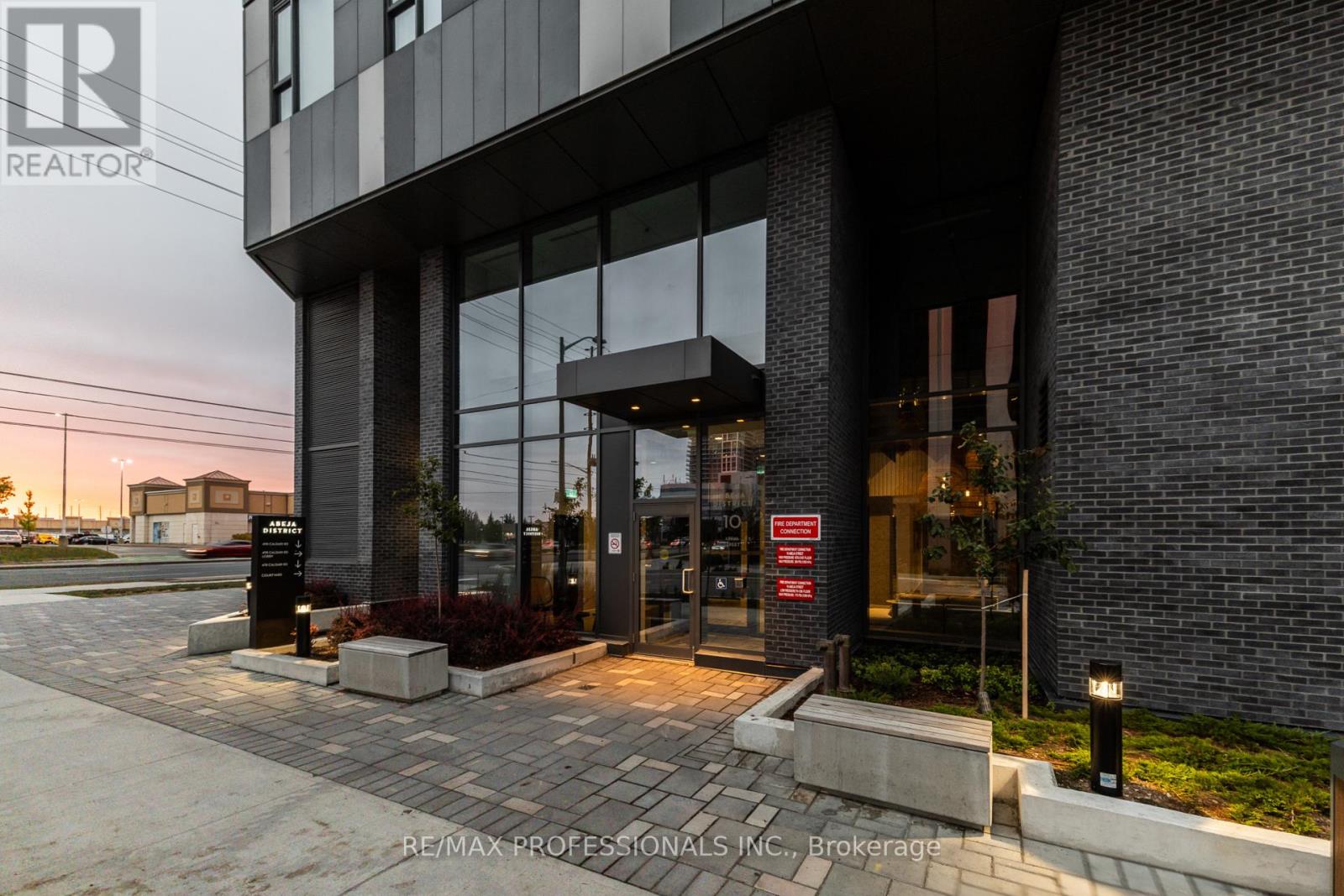 1421 - 10 Abeja Street, Vaughan, Ontario  L4K 0R4 - Photo 42 - N13843828