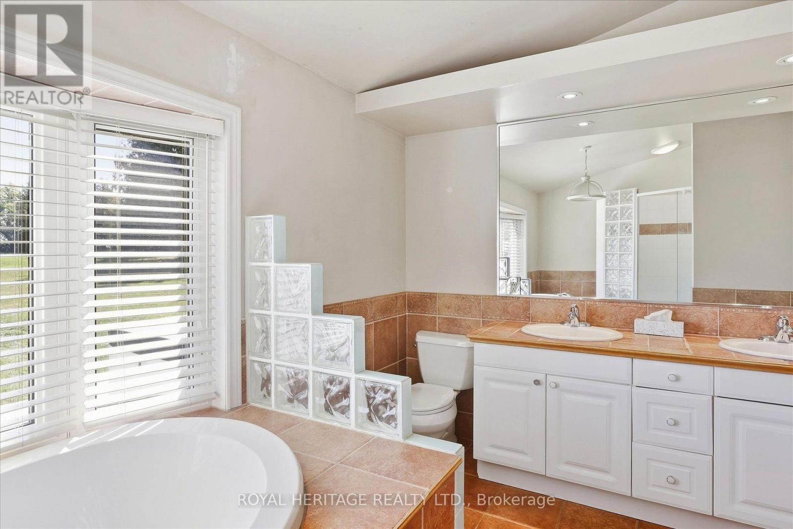 4249 County Road 32 Road, Douro-Dummer, Ontario  K0L 2H0 - Photo 22 - X13842420