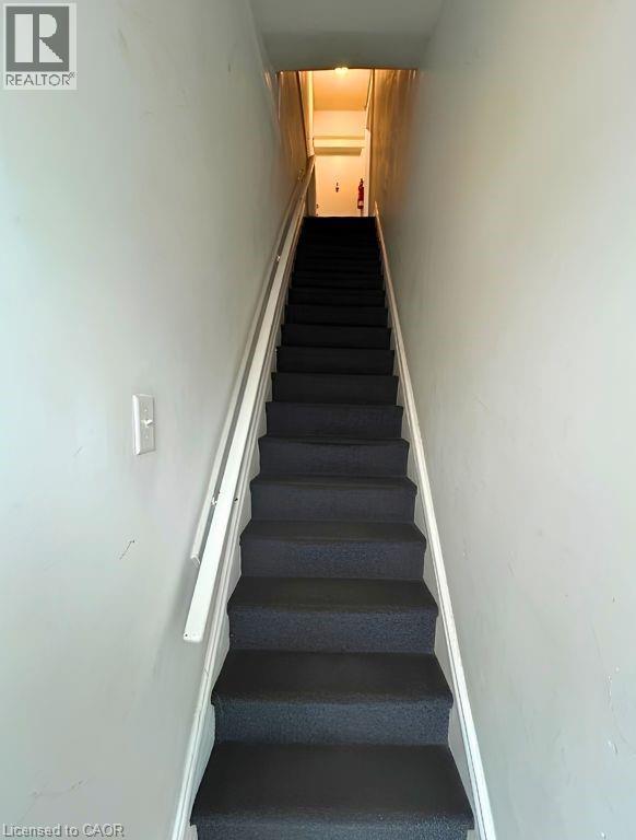 961 1/2 King Street E, Hamilton, Ontario  L8M 1C3 - Photo 2 - 40861183