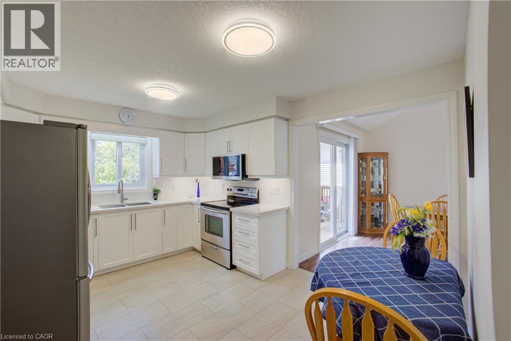 14 Cora Drive, Kitchener, Ontario  N2N 3C6 - Photo 14 - 40867700