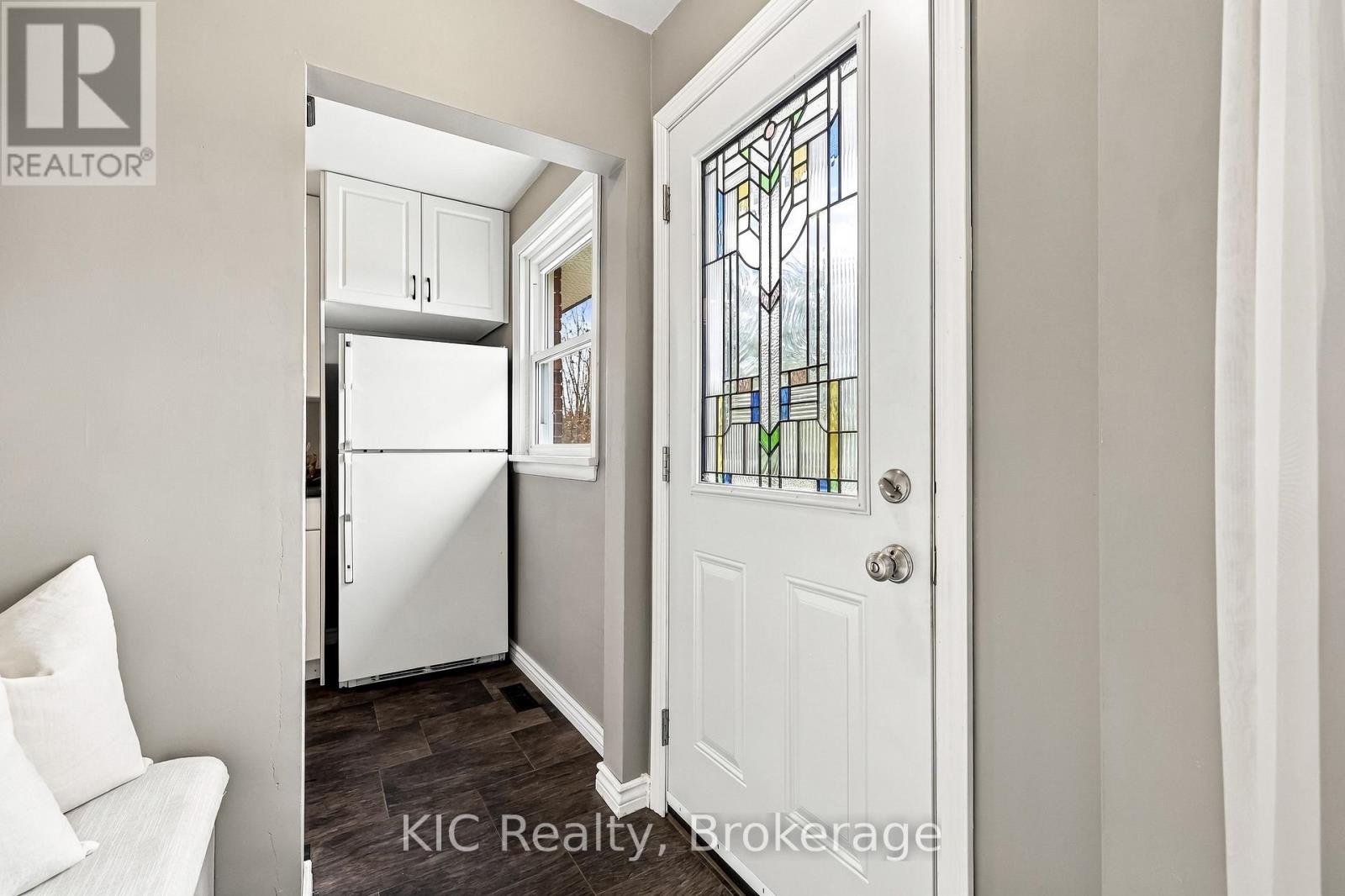 198 Mcclennan Street, Peterborough, Ontario  K9H 5H7 - Photo 6 - X13845548
