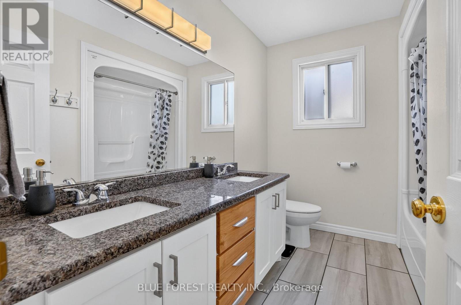11 Edgewell Crescent, Central Elgin, Ontario  N5P 4K8 - Photo 30 - X13845692
