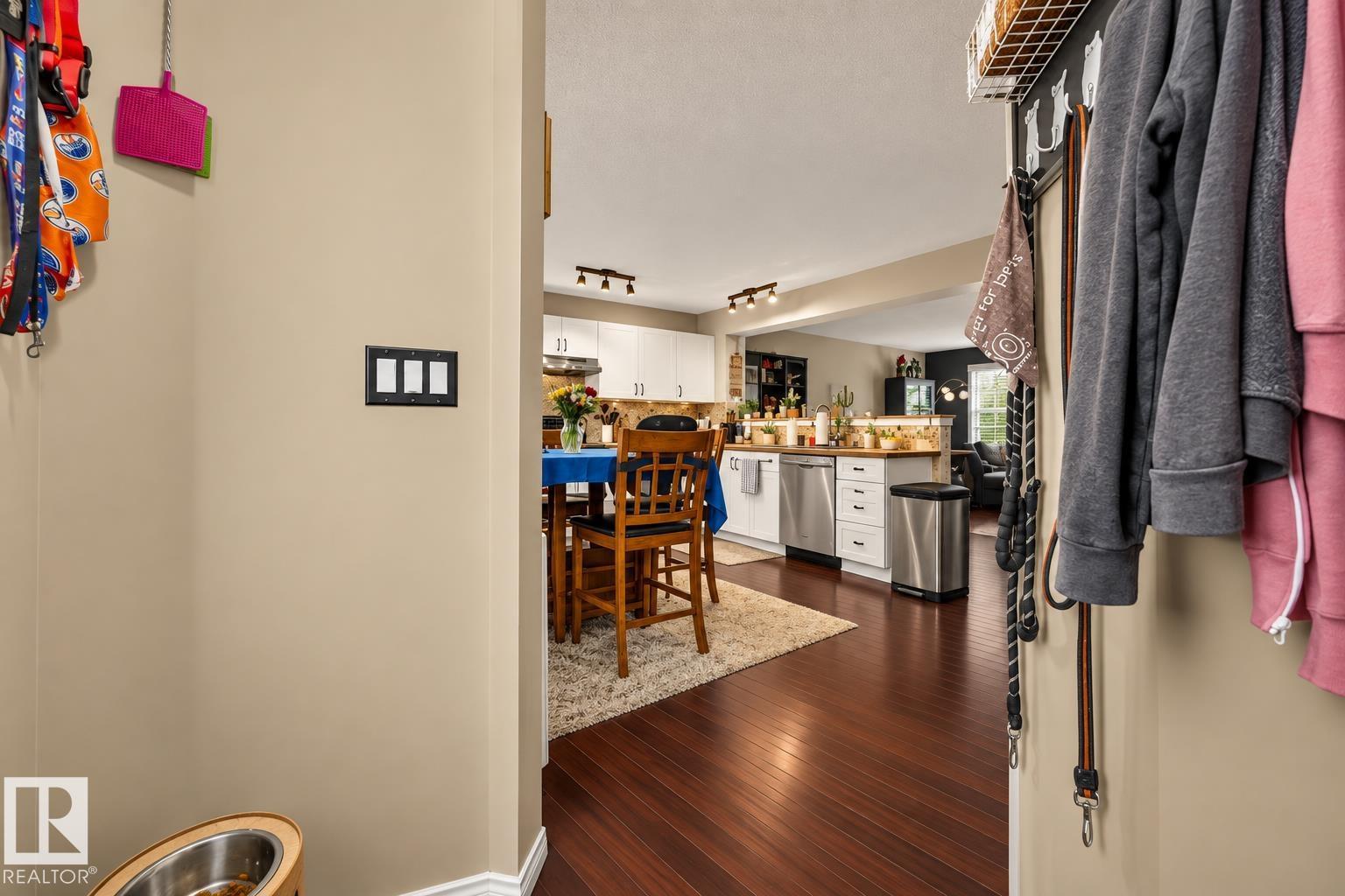 5608 202 St Nw, Edmonton, Alberta  T6M 0B3 - Photo 8 - E4511017