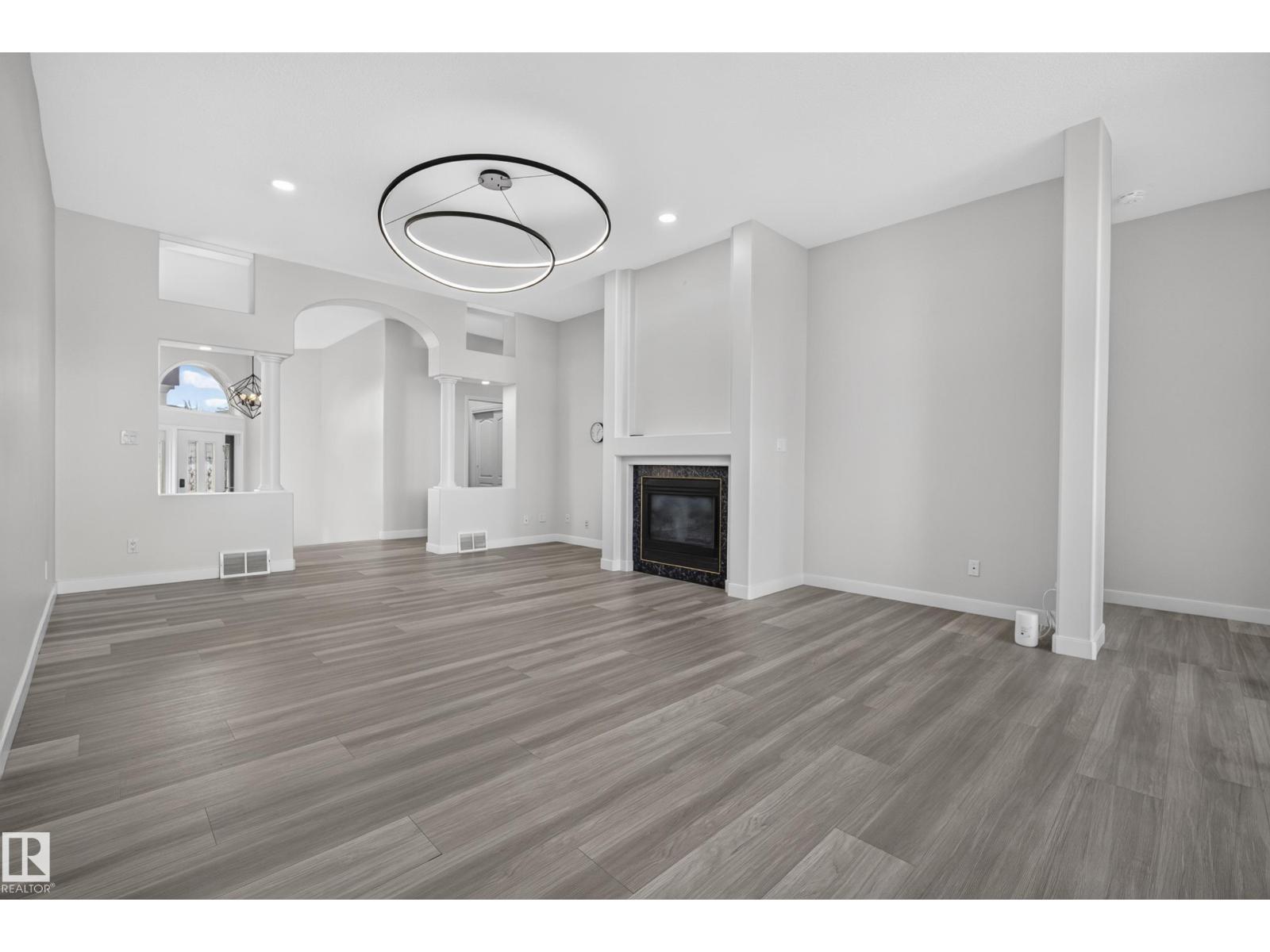 15821 132 ST NW