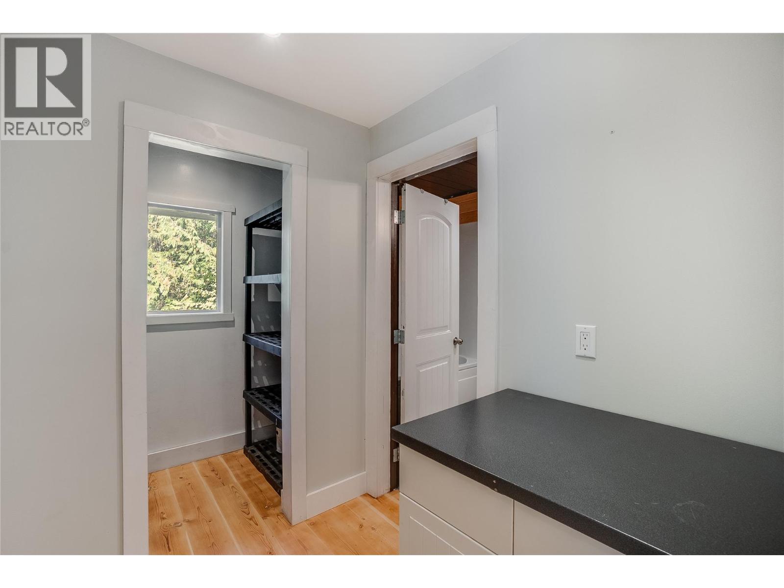 215 Rainbow Ridge Road, Procter, British Columbia  V0G 1V0 - Photo 62 - 10402160